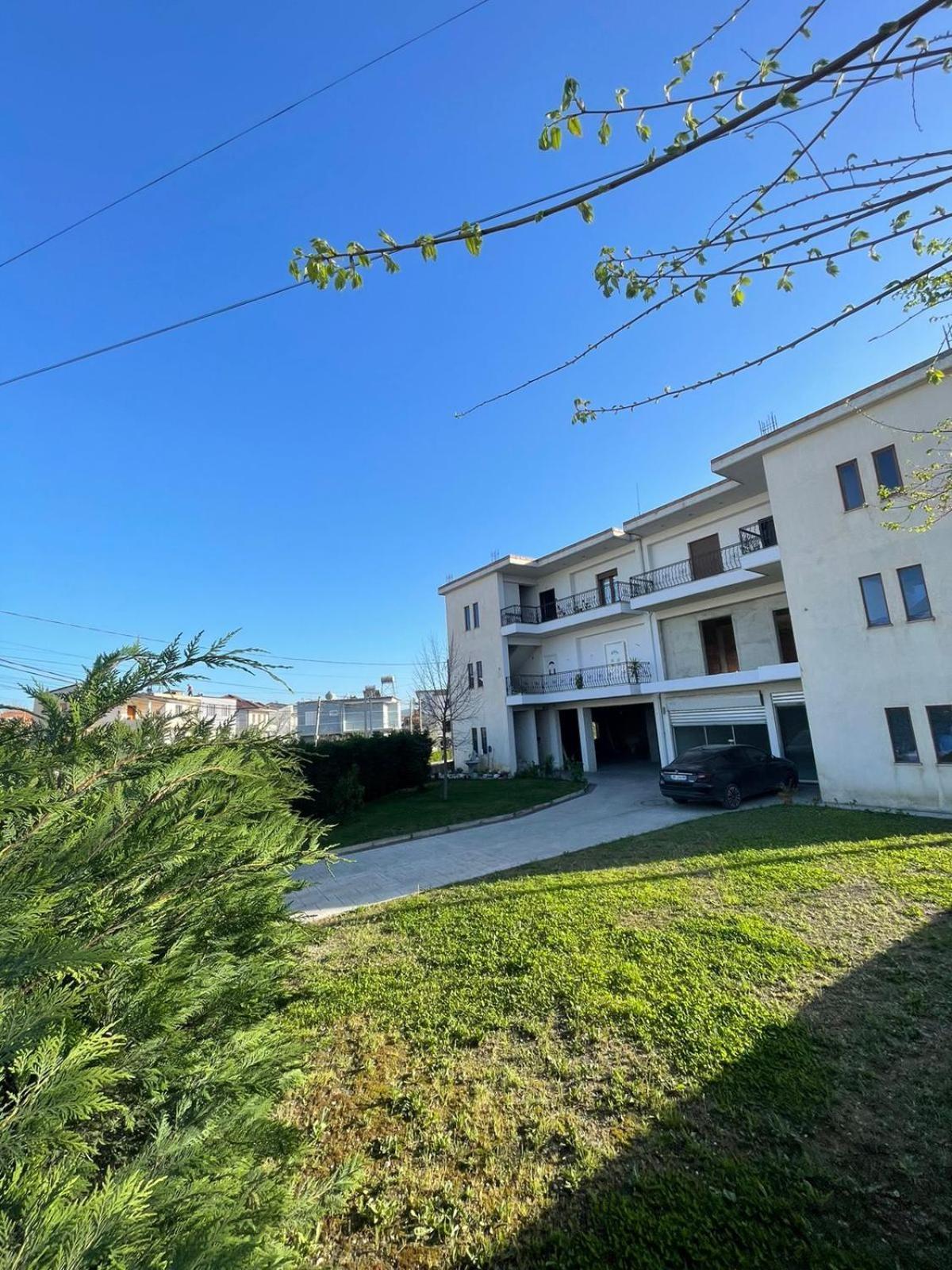Apartament Vsv:second Flat+parking *